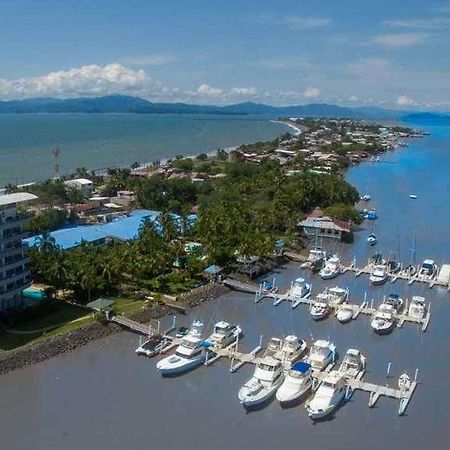 Puerto Azul Hotel Y Club Nautico Chacarita Zewnętrze zdjęcie